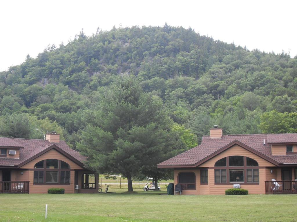 Jack O'Lantern Resort Lodging Woodstock Exterior foto