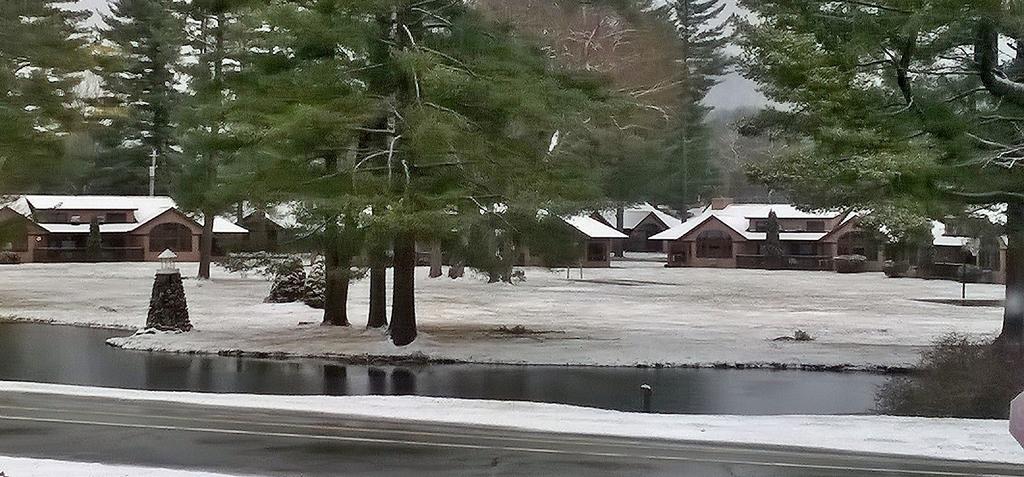 Jack O'Lantern Resort Lodging Woodstock Exterior foto