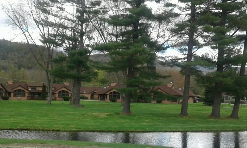 Jack O'Lantern Resort Lodging Woodstock Exterior foto